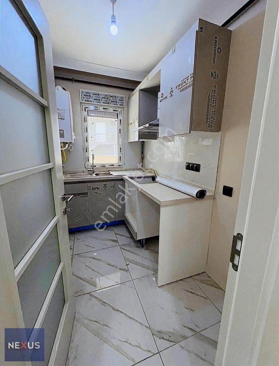 Sultanbeyli Kuran Kursu Caddesi Üzerinde 3+1 Kiralık Sıfır Daire - Görsel 7