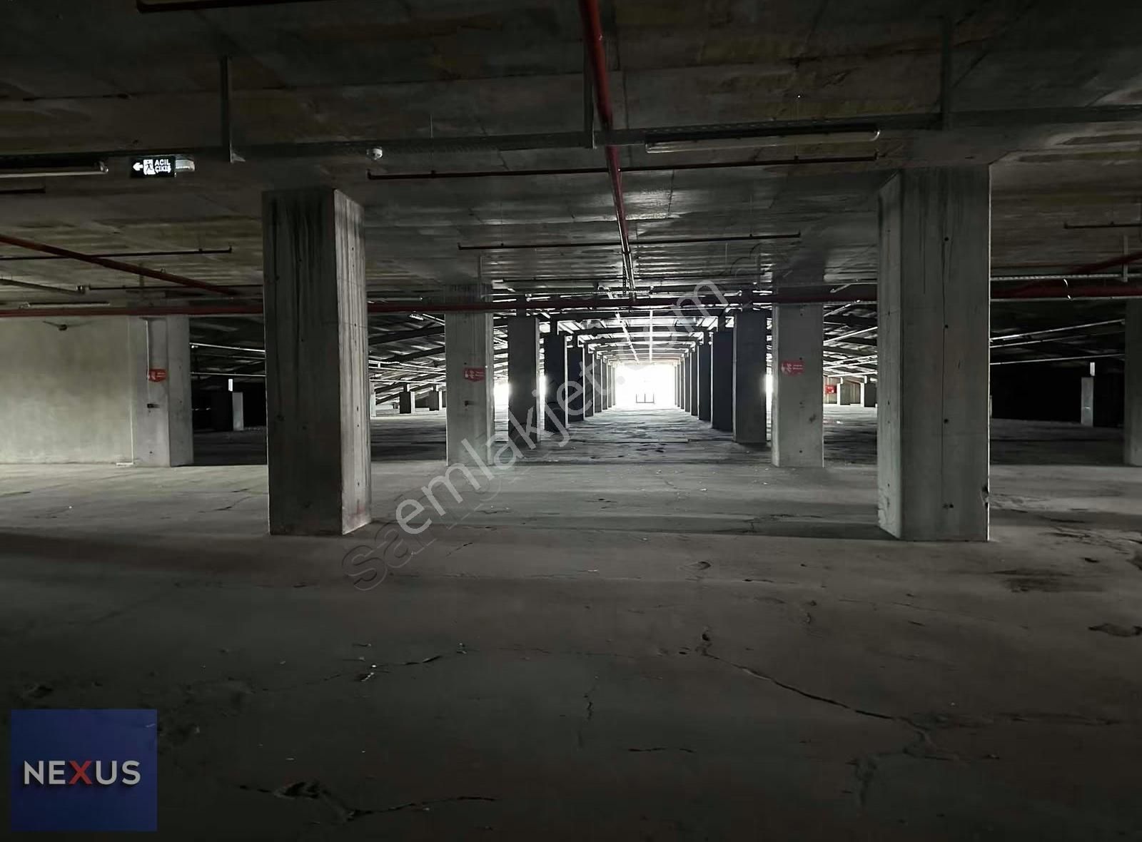 Sancaktepe'de Prestijli 17.000 M2 Depo&antrepo - Görsel 9