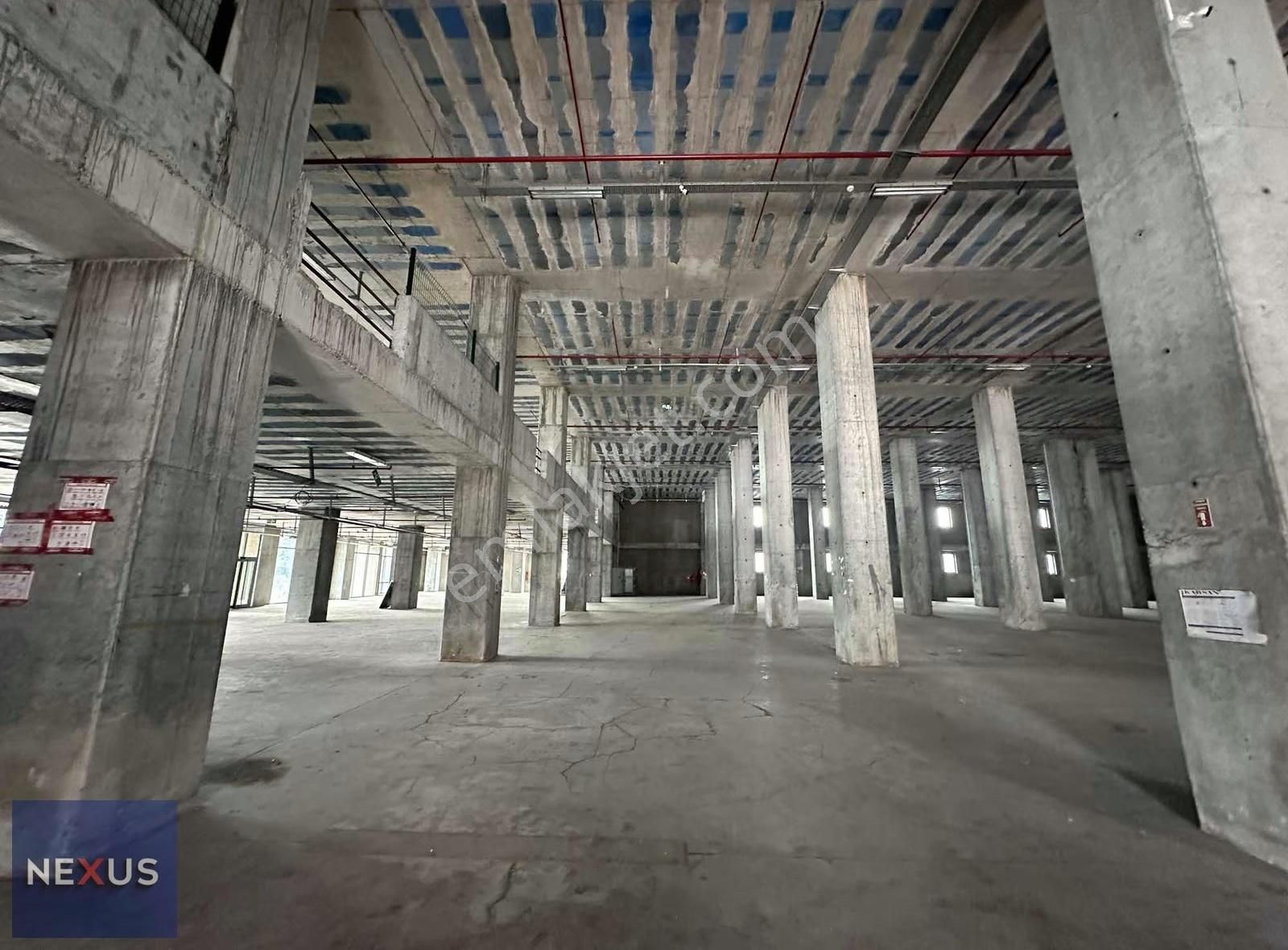 Sancaktepe'de Prestijli 17.000 M2 Depo&antrepo - Görsel 8