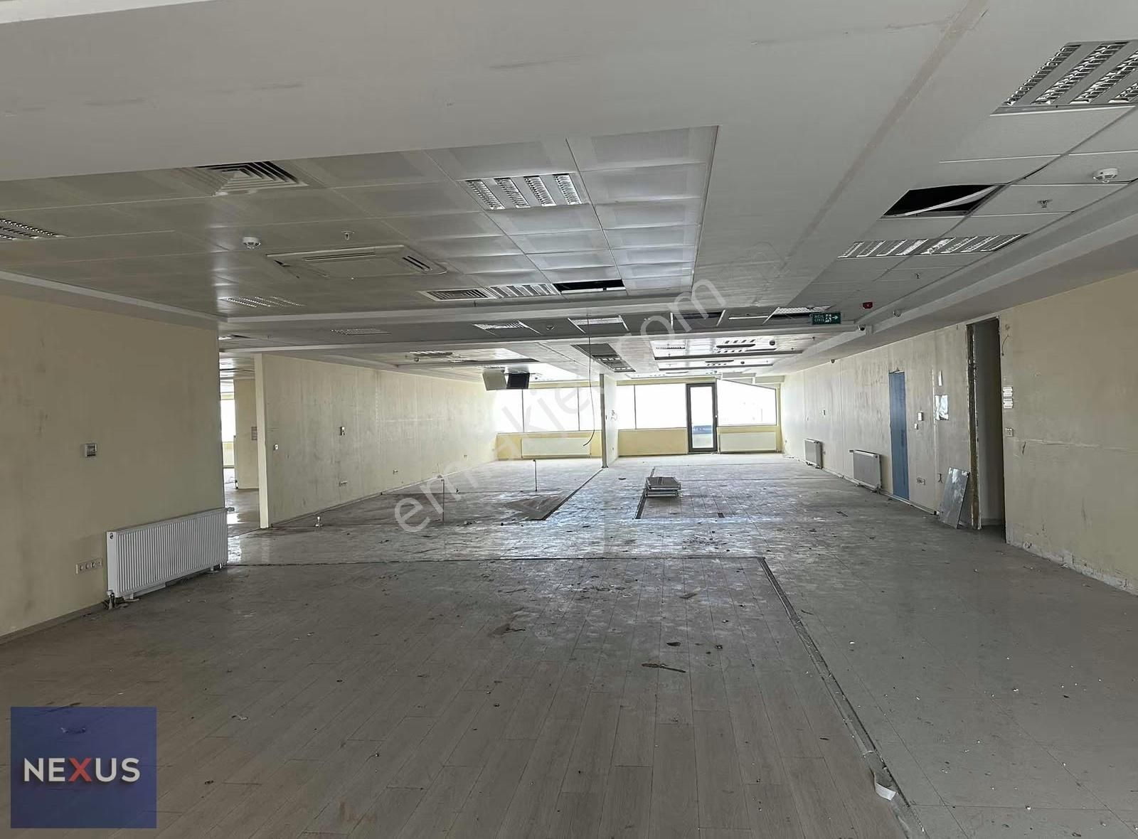 Sancaktepe'de Prestijli 17.000 M2 Depo&antrepo - Görsel 4