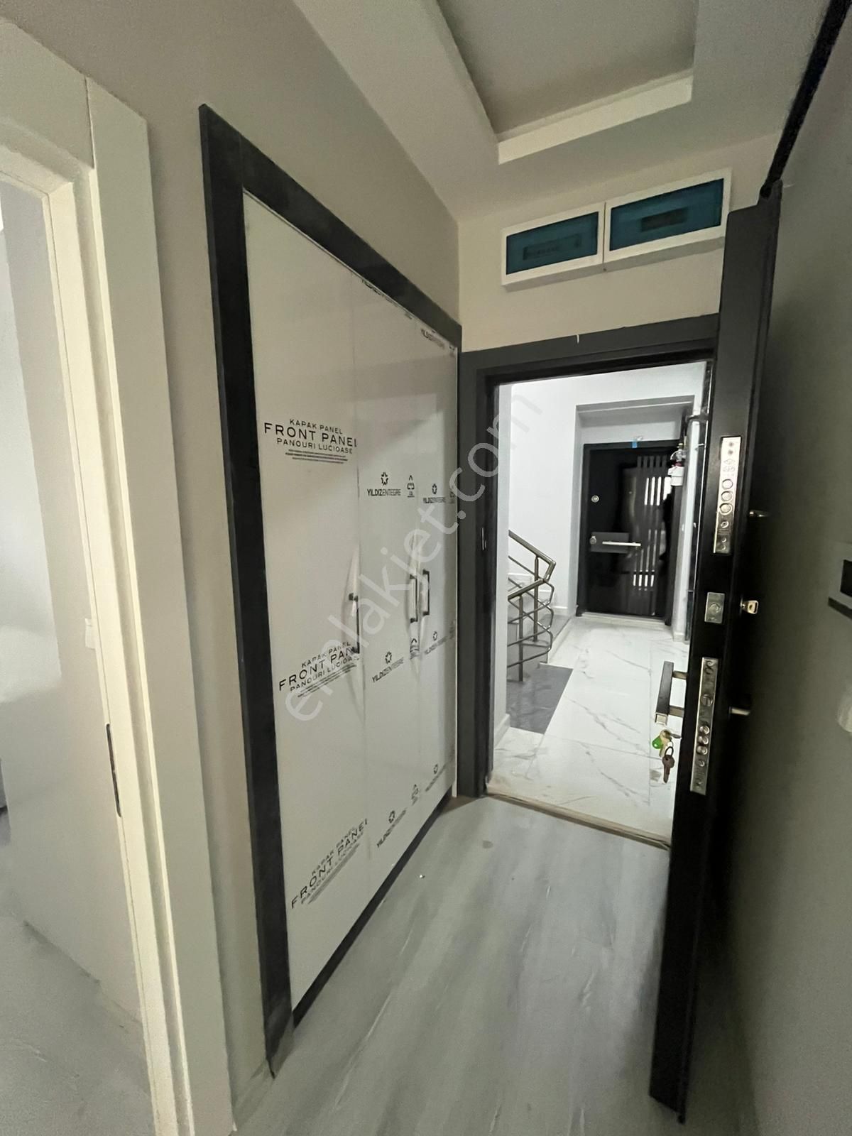 Afyon Üçok Emlaktan Dervişpaşa Mah Satılık 2+1 Sıfır Lüx Eşyalı 1 Kat Daire - Görsel 9