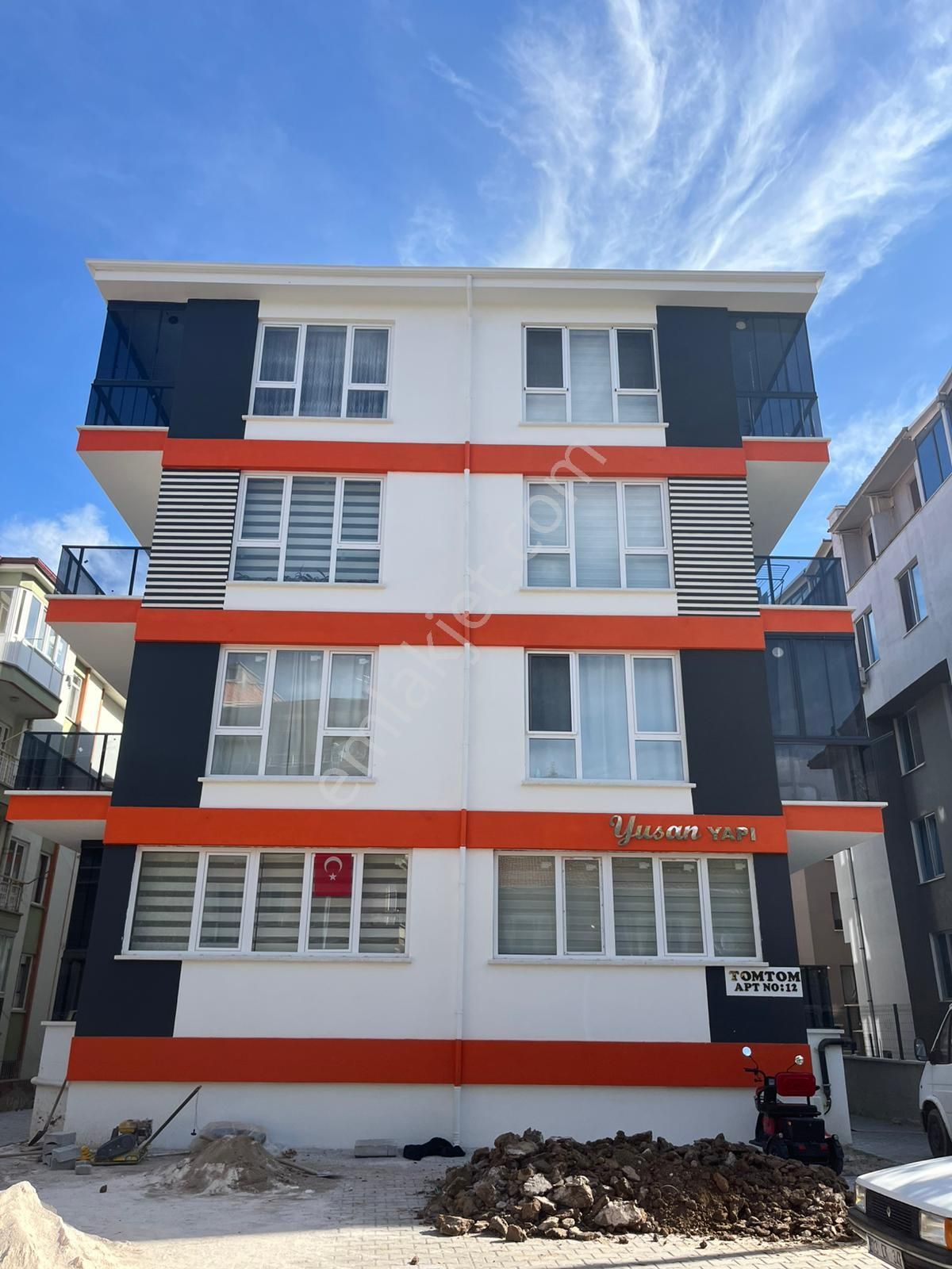 Afyon Üçok Emlaktan Dervişpaşa Mah Satılık 2+1 Sıfır Lüx Eşyalı 1 Kat Daire - Görsel 3