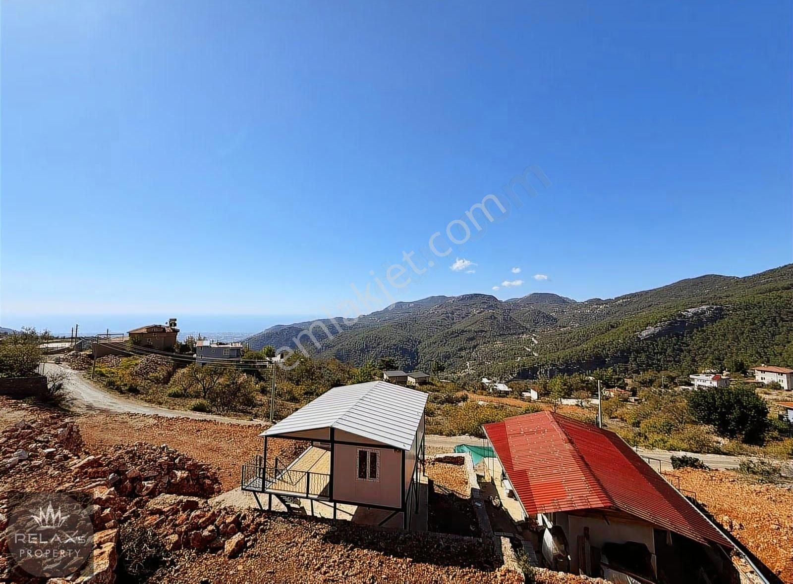 Alanya Bademağacı Bölgesi Müstakil Deniz Manzaralı Bungalow - Görsel 13