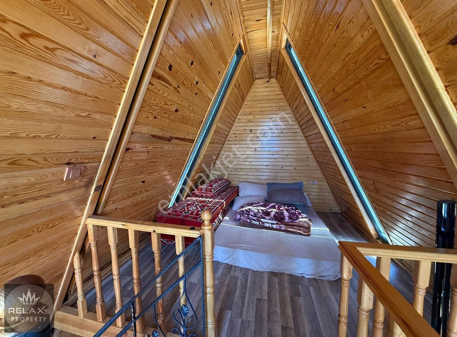 Alanya Bademağacı Bölgesi Müstakil Deniz Manzaralı Bungalow - Görsel 7