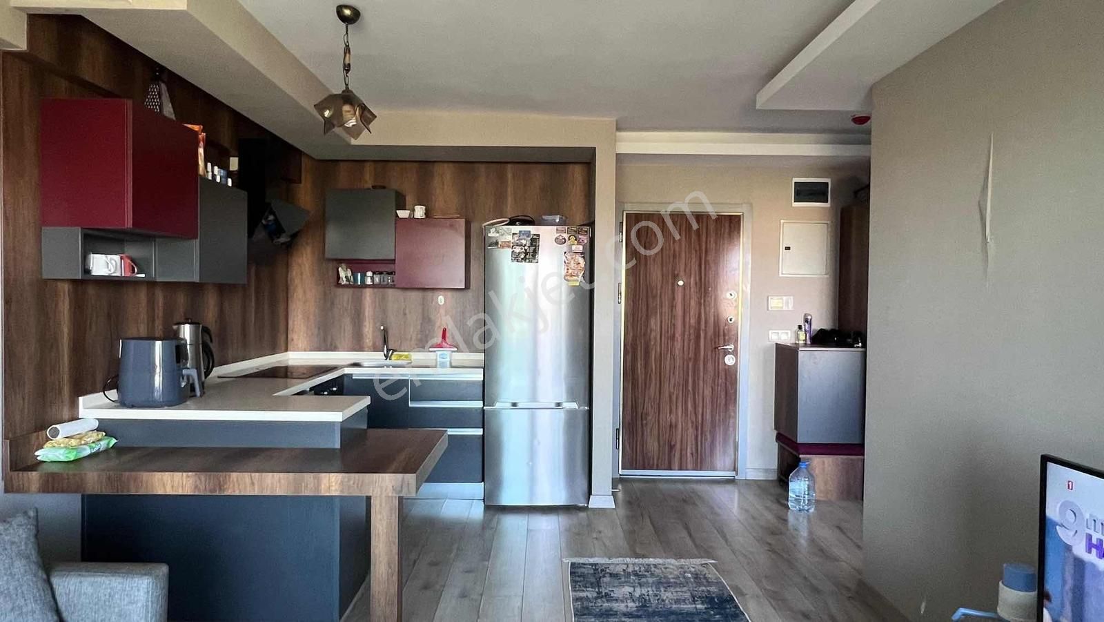 Redstone Castle Ap İstway Orman Manzaralı Satılık 1+1 Daire