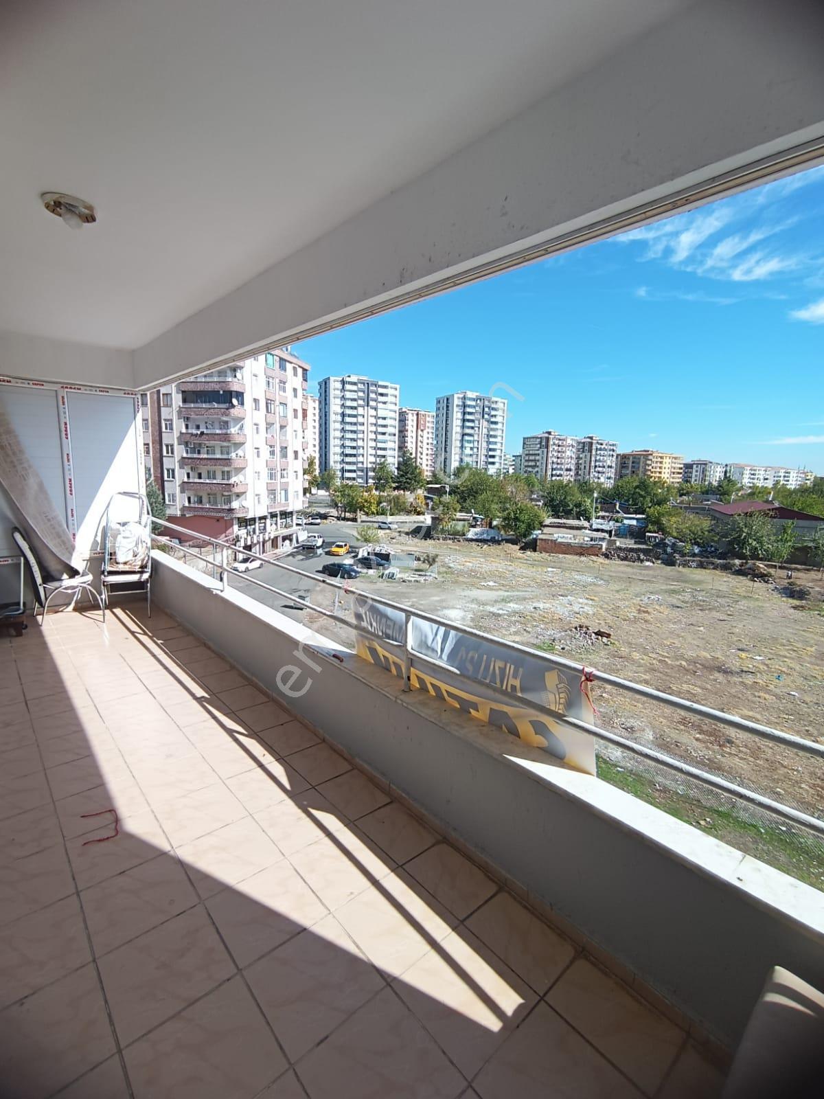 Hızlı 21 Gayrimenkulden Kayapınar Belediyesi Civarı Satılık 3+1 Daire - Görsel 11