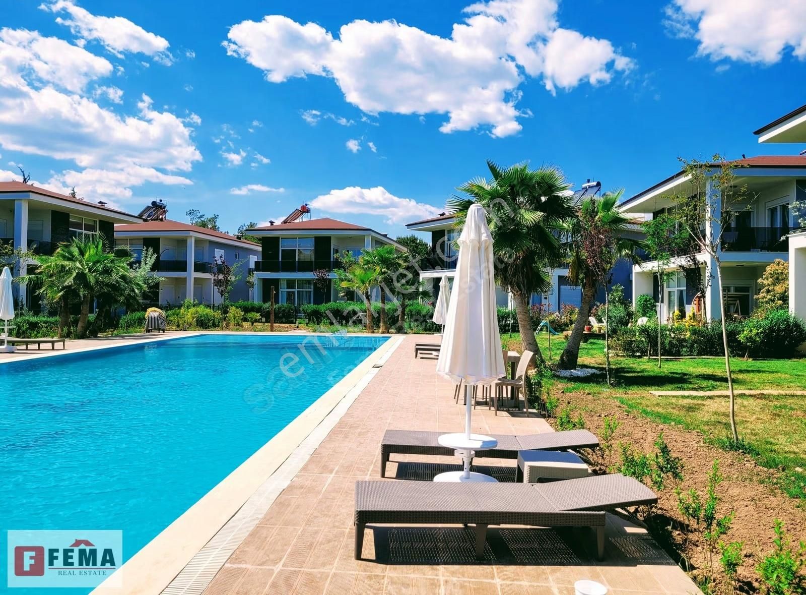 Yüzme Havuzlu Modern Sitede Kiralık 5+1 Sıfır Villa - For Rent - Görsel 29