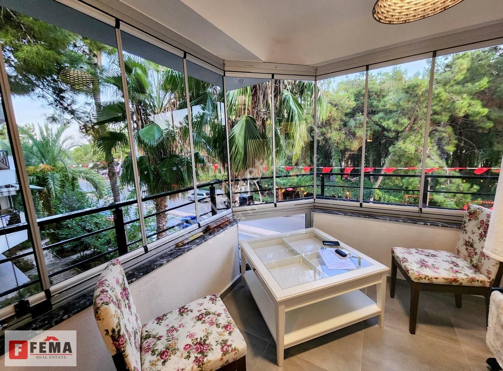 Denize 250 Metre Eşyalı Kiralık 1+1 Daire - Furnished For Rent - Görsel 8