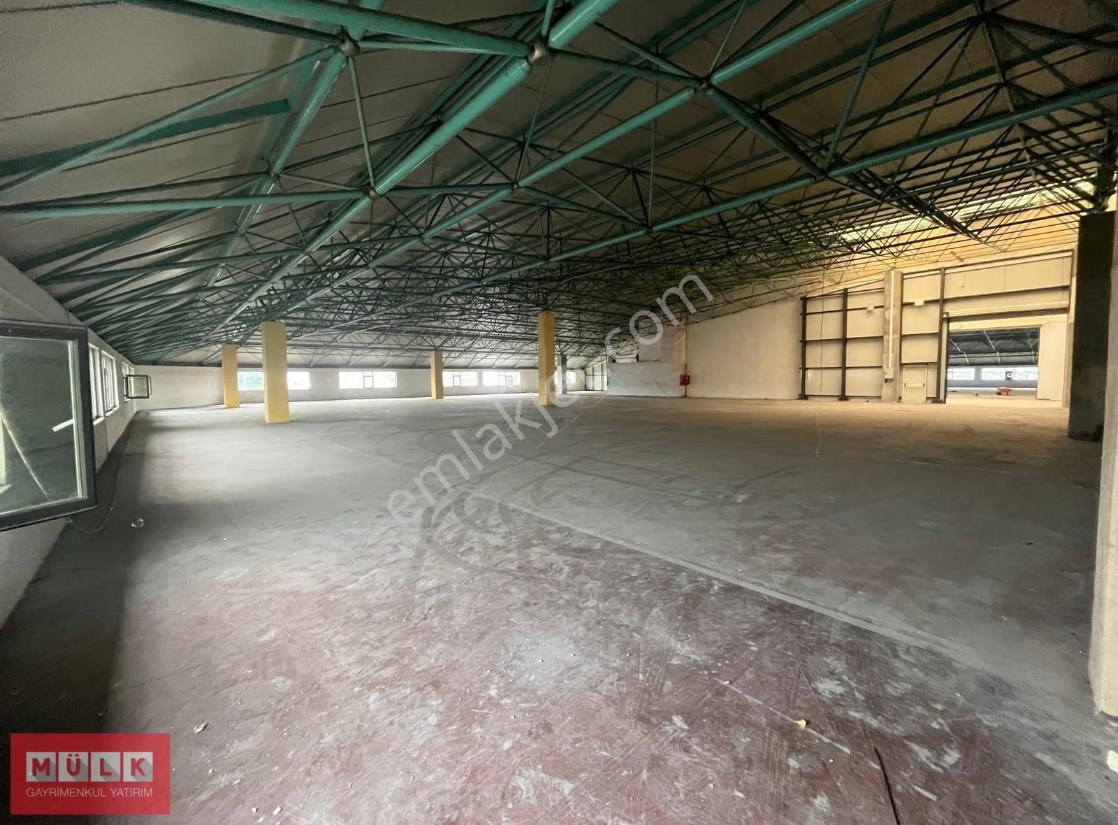 İkitelli'de Mülk Sahibin Den 1517 M² Depo +kdv'li - Görsel 4