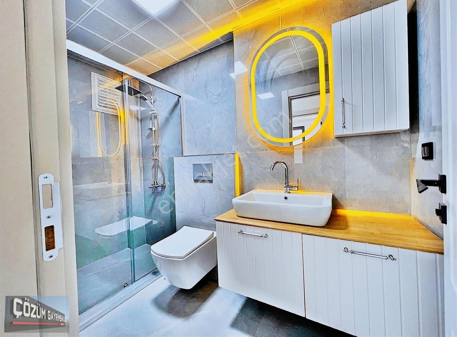 Caddeye Çok Yakın Hisar'da 3+1 Ultra Lüks Sıfır Ful Yapılı Daire - Görsel 9