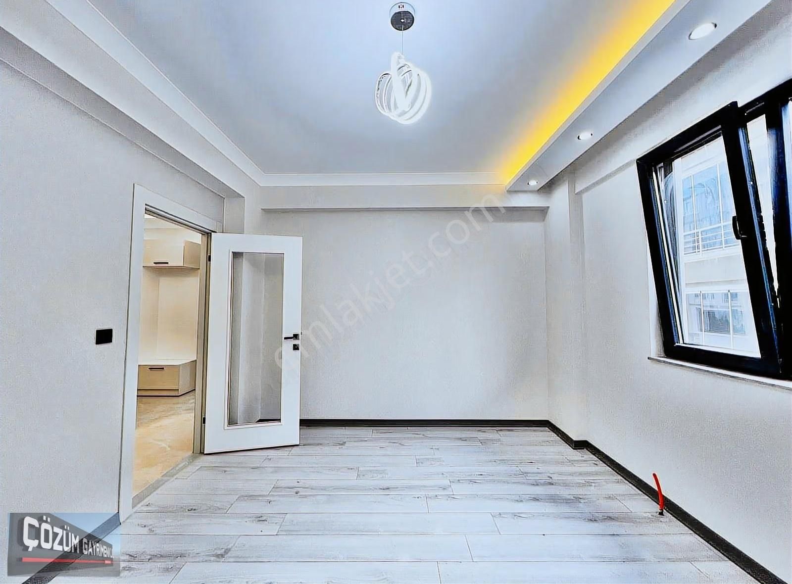 Caddeye Çok Yakın Hisar'da 3+1 Ultra Lüks Sıfır Ful Yapılı Daire - Görsel 3