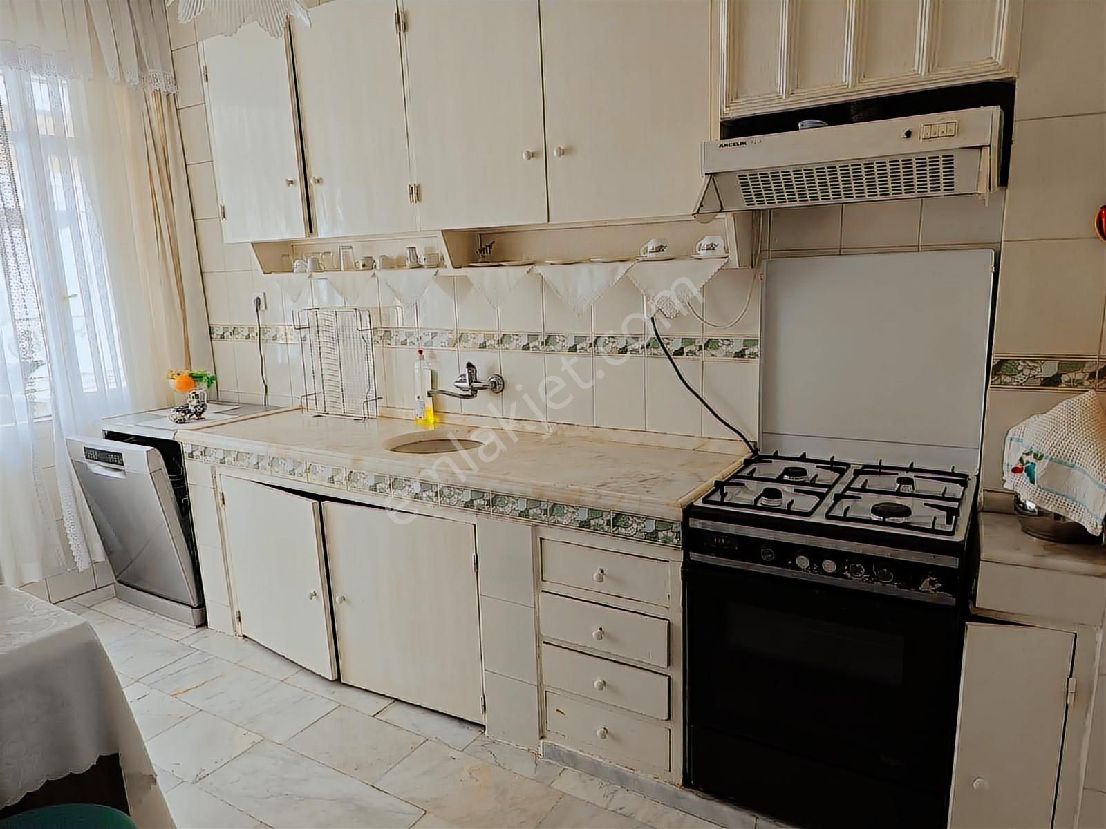 Güzelyalı'da115 M2 3+1 Çift Cephe Ve Çift Balkonlu Arakat - Görsel 21