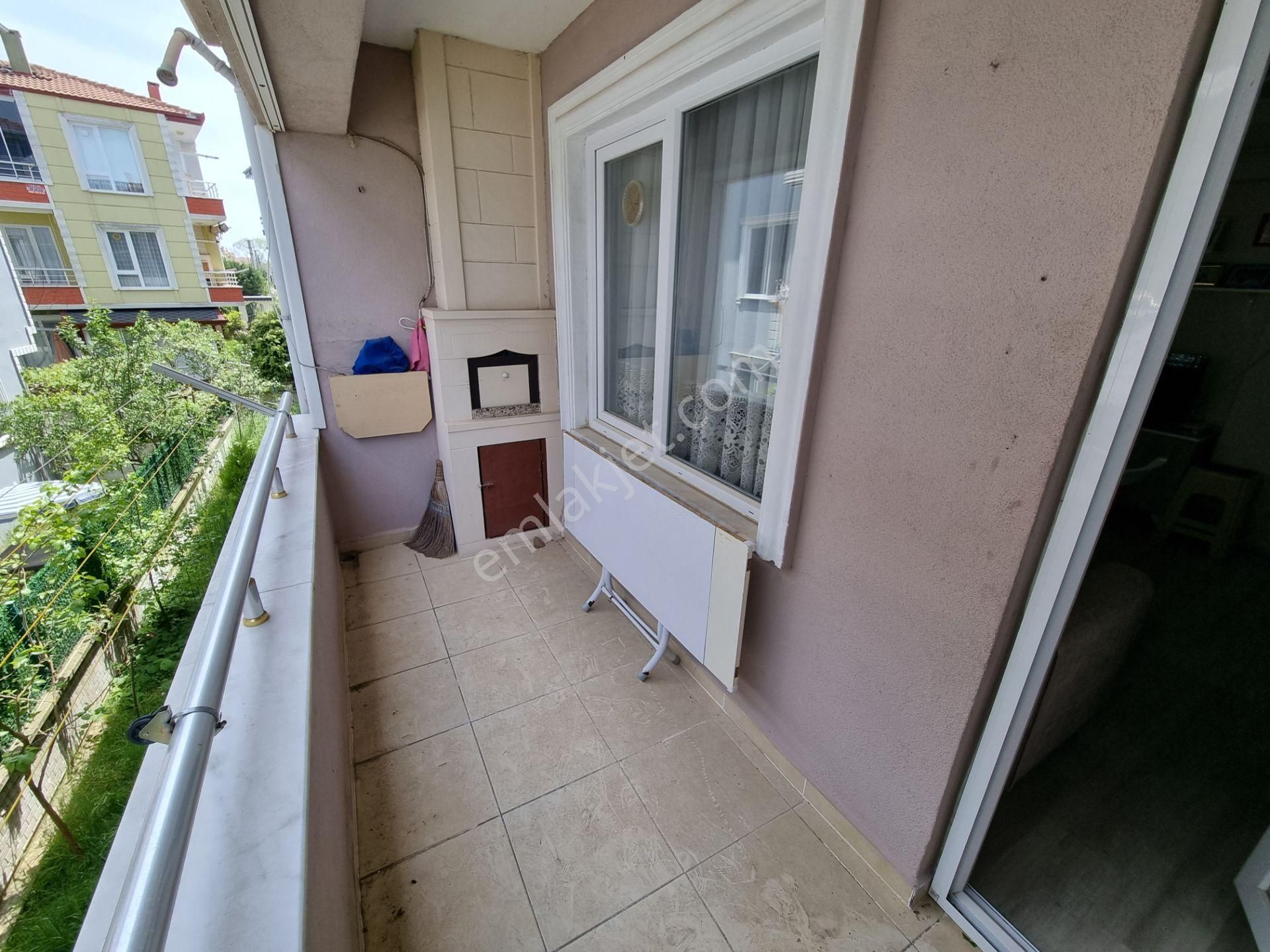 Karasu Yalı Mah.de Sahile Yakın Arakat Eşyalı 2+1 Daire - Görsel 21