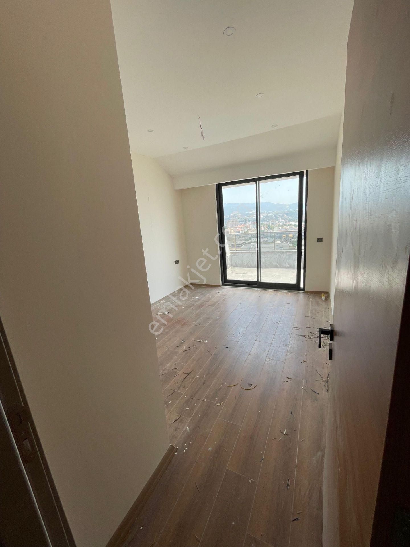 Alanya Payallarda Satılık Otel Konsepti Deniz Manzaralı Dublex - Görsel 32