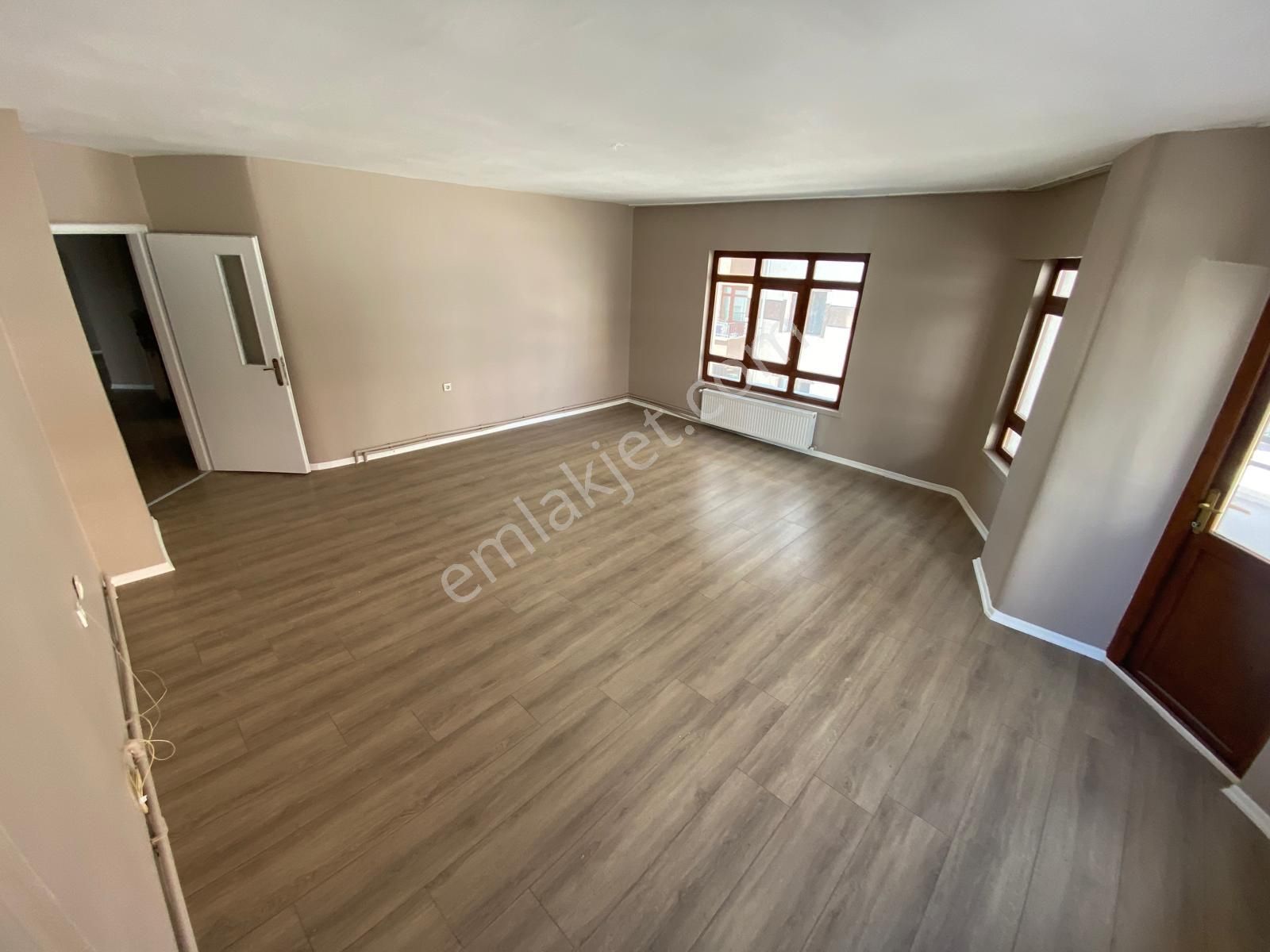 Yayla Mahallesi'nde Asansörlü Binada Katta 3+1 Daire! - Görsel 5