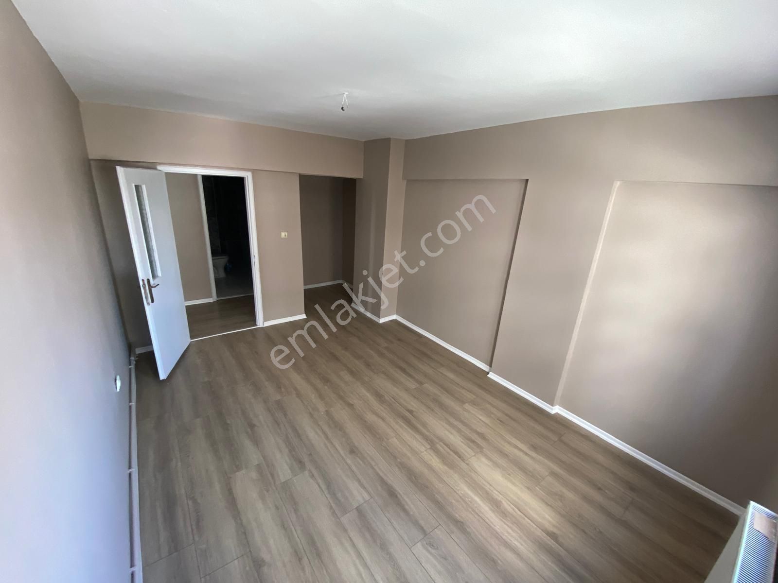 Yayla Mahallesi'nde Asansörlü Binada Katta 3+1 Daire! - Görsel 11