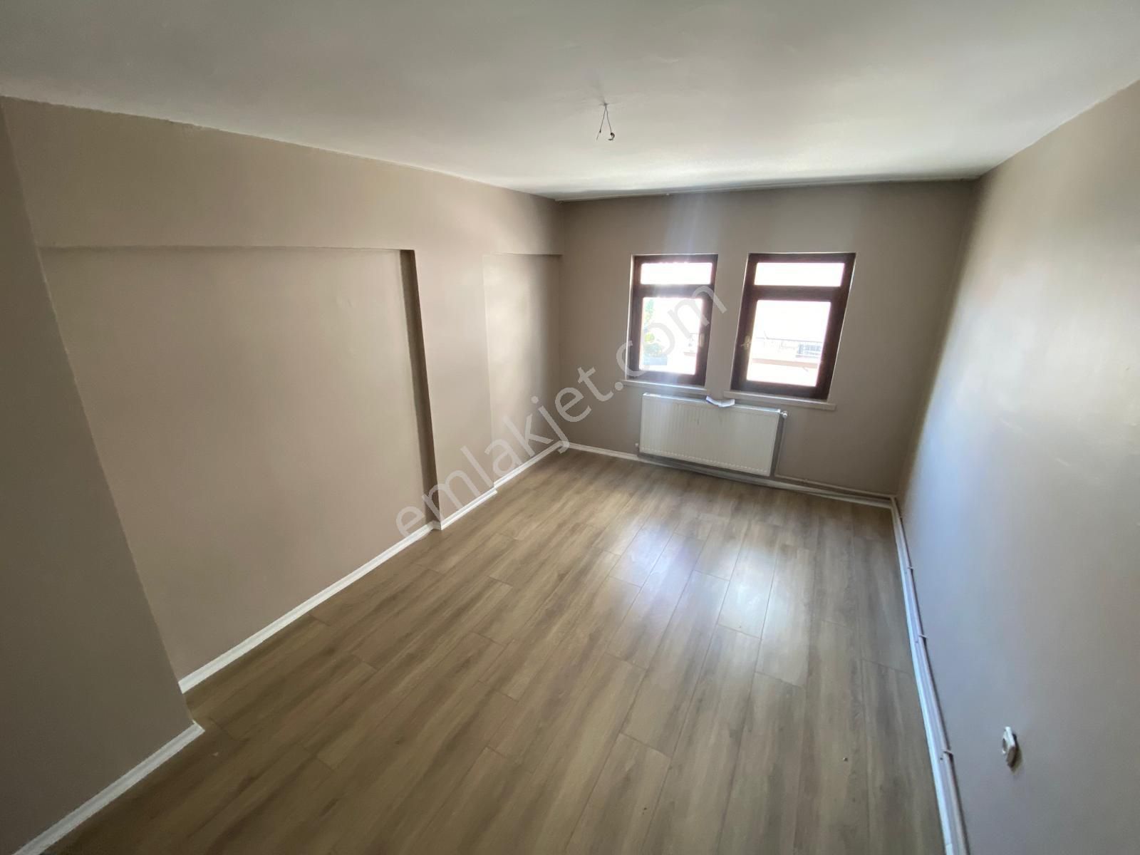 Yayla Mahallesi'nde Asansörlü Binada Katta 3+1 Daire! - Görsel 12