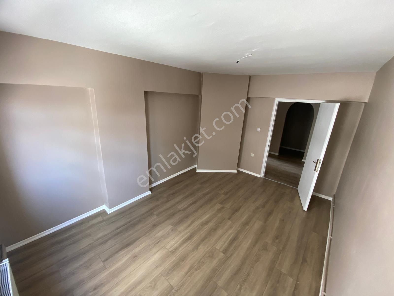 Yayla Mahallesi'nde Asansörlü Binada Katta 3+1 Daire! - Görsel 14