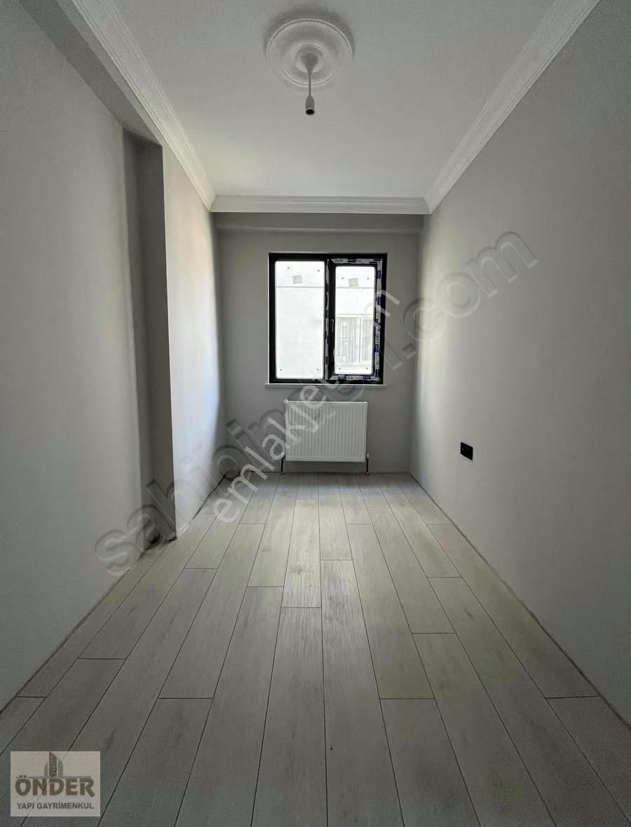 Özgürlük Mahallesi 3+1 Sıfır Arakat - Görsel 3