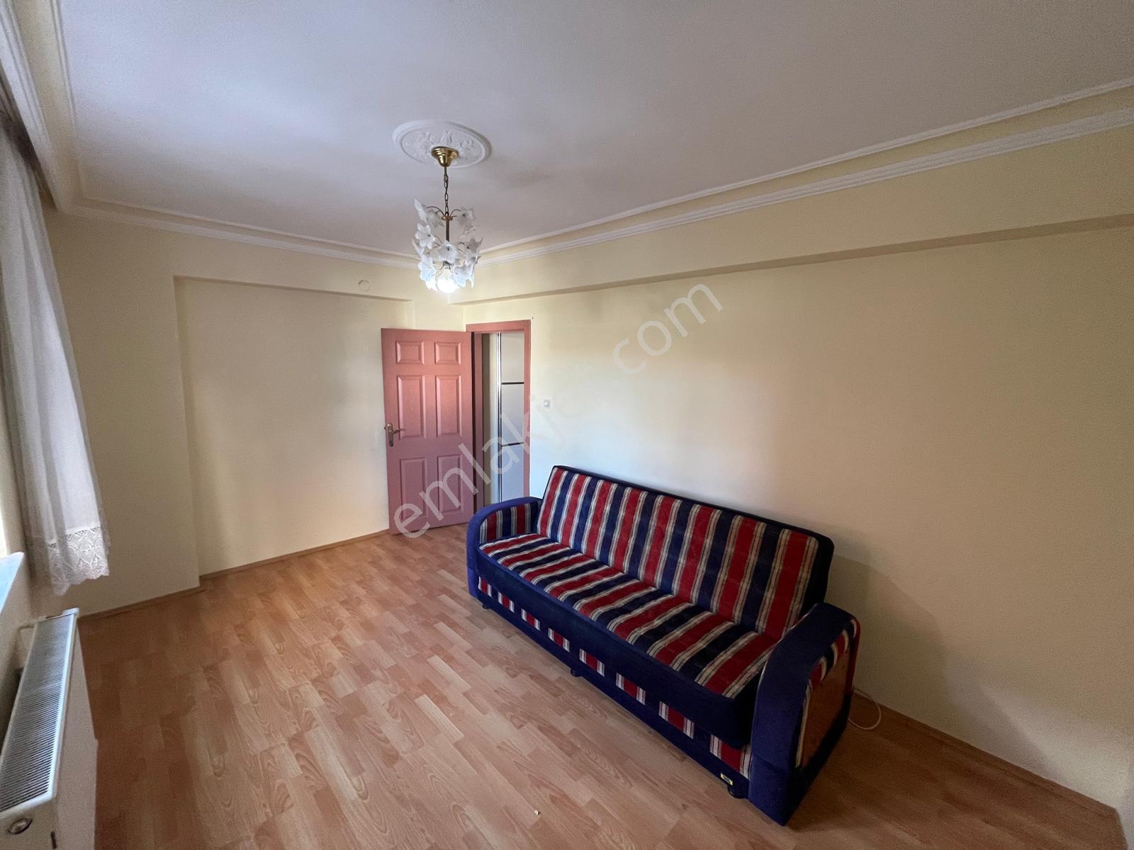 Sincan Atatürk Mahallesinde Full Yapılı Masrafsız 90m2 2+1 15 Yıllık Kupon Daire - Görsel 32