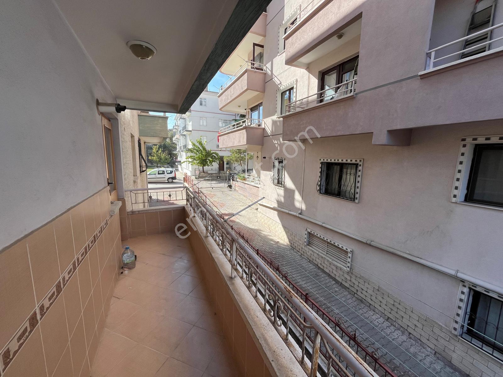 Sincan Atatürk Mahallesinde Full Yapılı Masrafsız 90m2 2+1 15 Yıllık Kupon Daire - Görsel 27