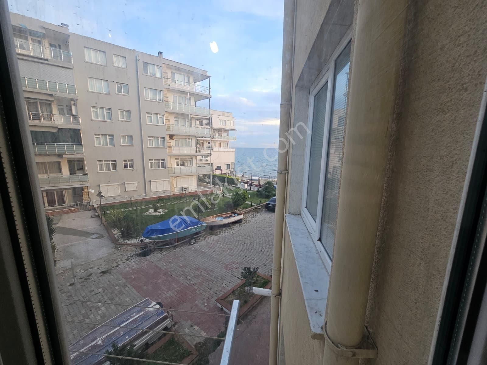 Büyükçekmece Kamiloba'da Denize Sıfır 2+1 Eşyalık Satılık Daire - Görsel 17