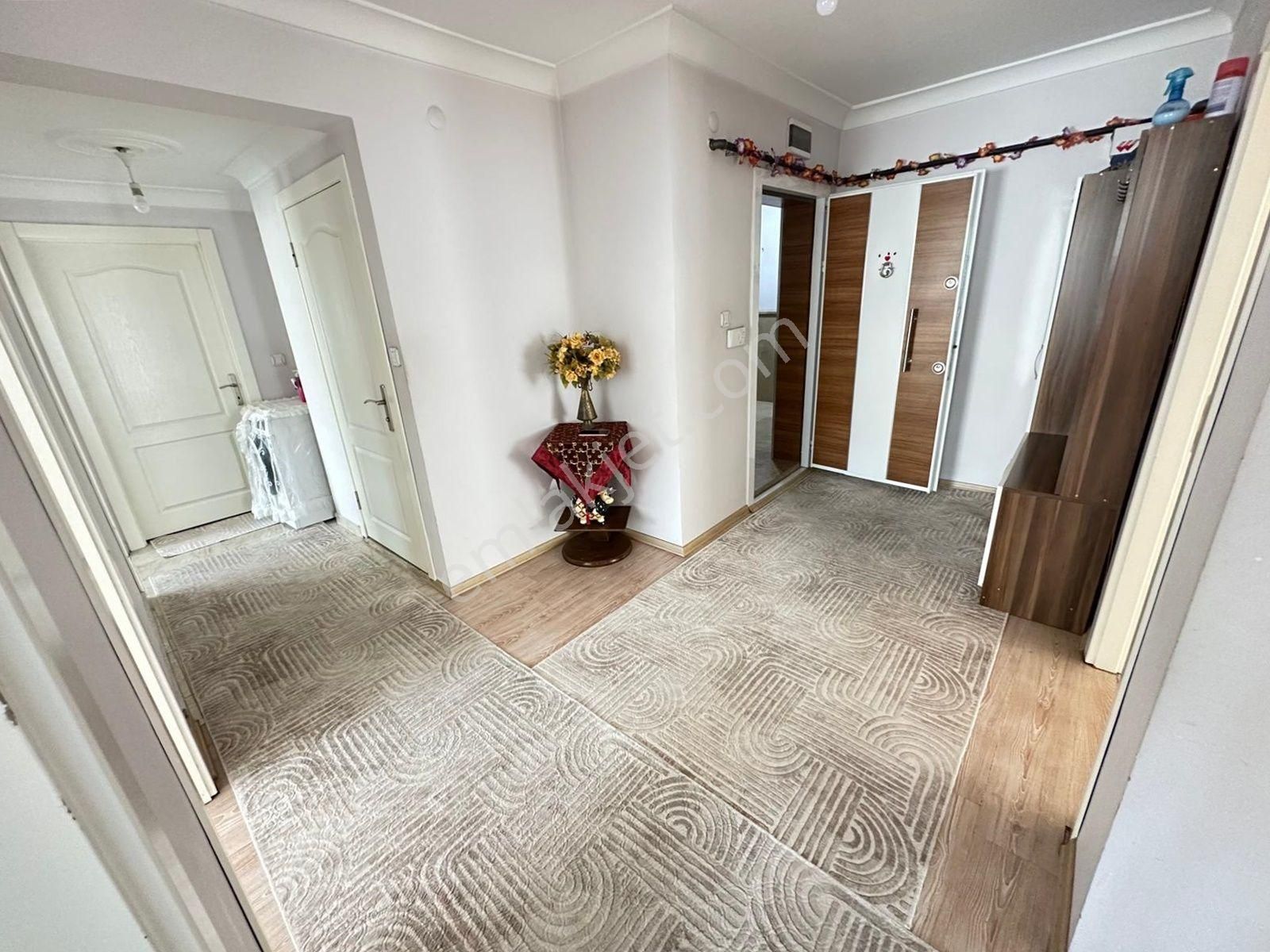 Başpınar'da Asansörlü Kök Tapu 3+1 Ara Katta Satılık Daire !! - Görsel 24