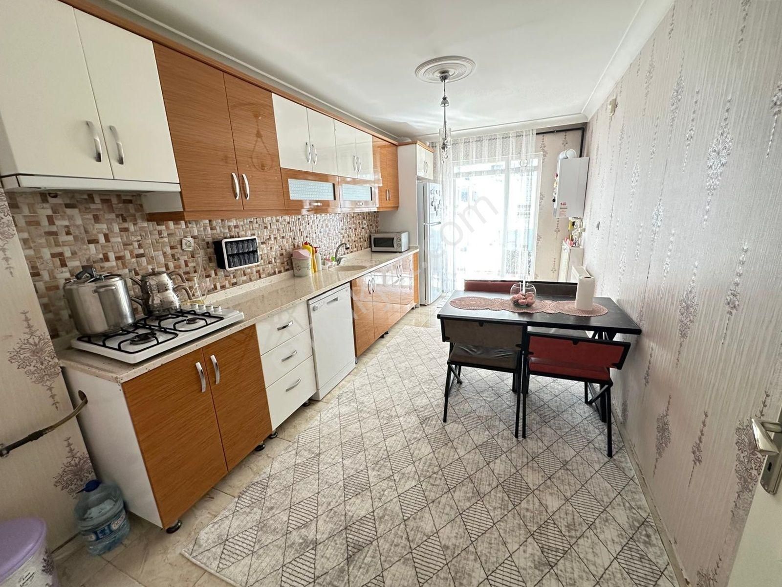 Başpınar'da Asansörlü Kök Tapu 3+1 Ara Katta Satılık Daire !! - Görsel 12