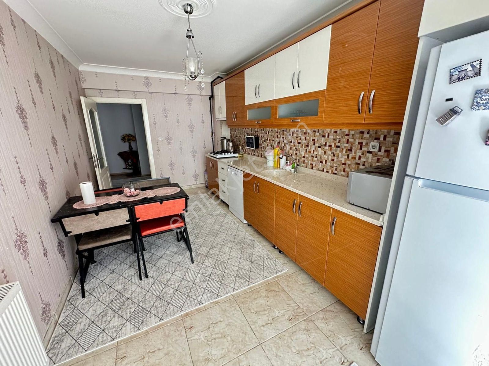 Başpınar'da Asansörlü Kök Tapu 3+1 Ara Katta Satılık Daire !! - Görsel 9