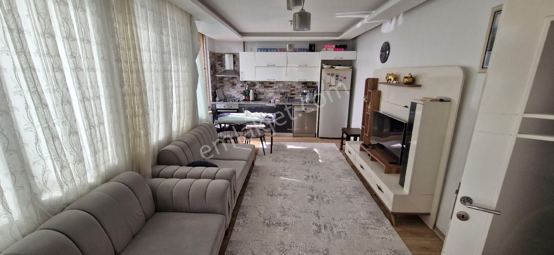 Adana Seyhan Gürselpaşa Mah. Kombili Düşük Katlı Satılık 3+1 - Görsel 2