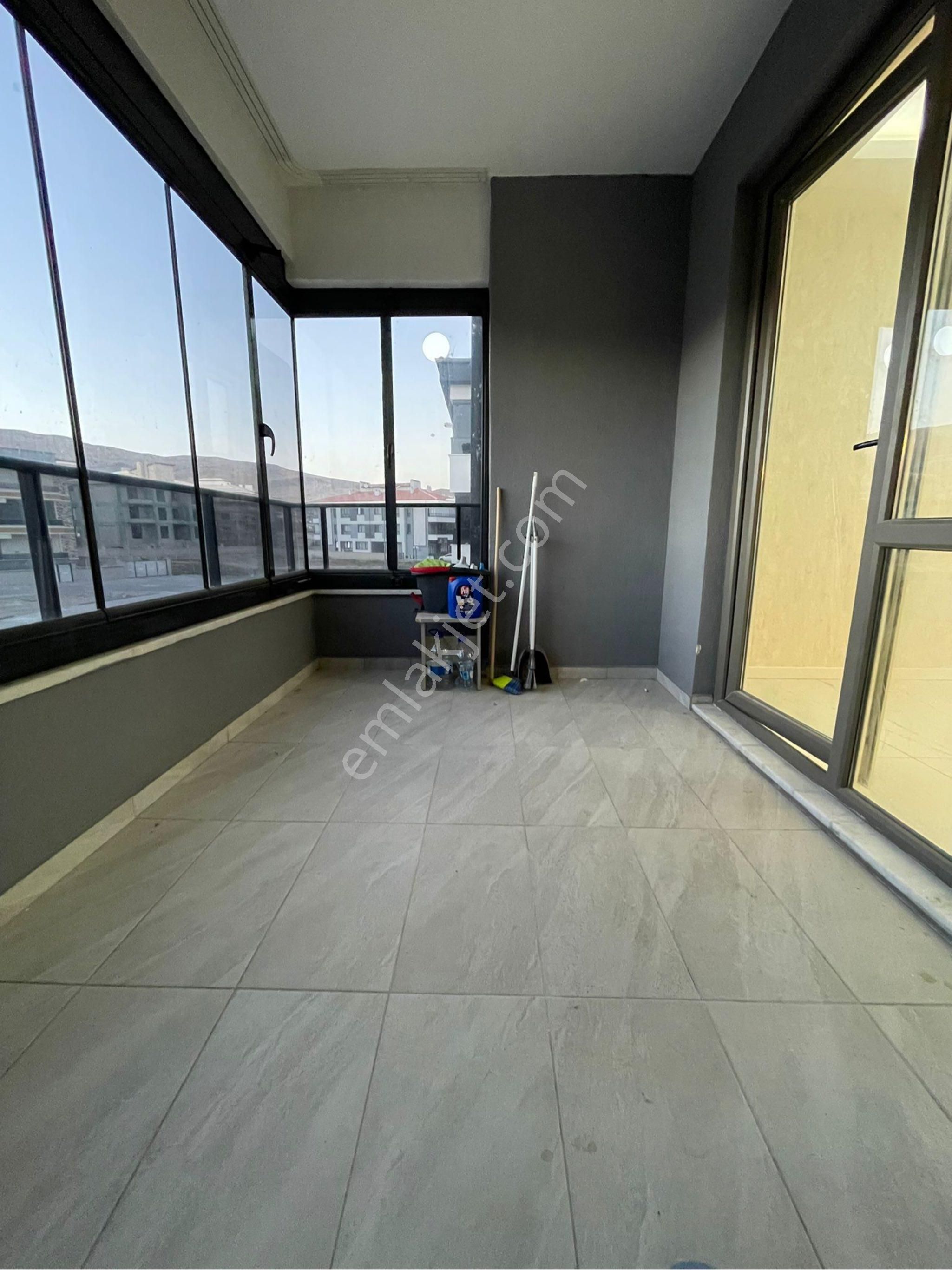 Selçuklu’da Geniş Daire Arayanlara 3+1 Arakat Daire - Görsel 11