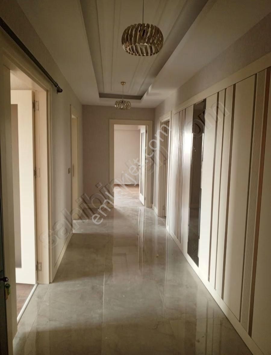 Beykent Gaziler Mah Ofm Ye Giderken 3.5+1 Lüx Daire - Görsel 6