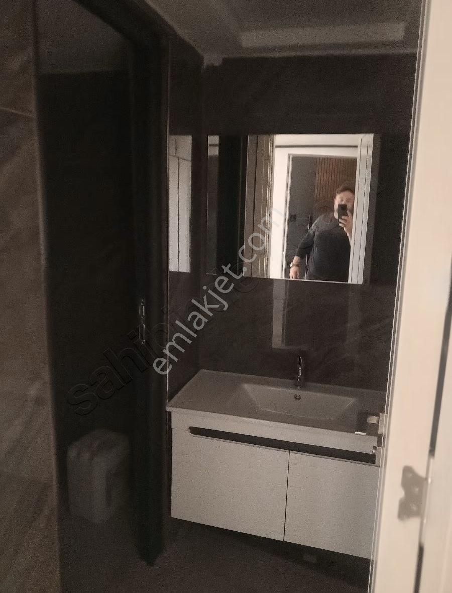 Beykent Gaziler Mah Ofm Ye Giderken 3.5+1 Lüx Daire - Görsel 5