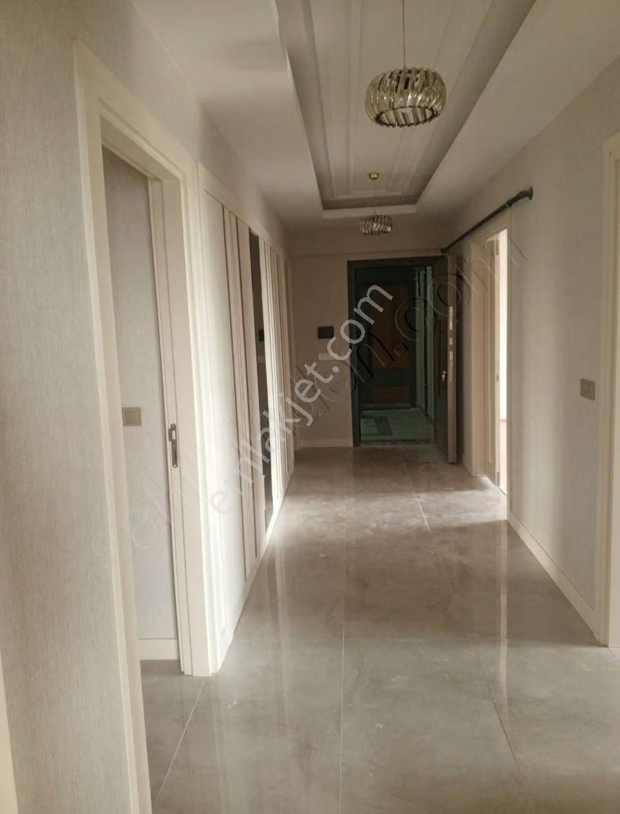 Beykent Gaziler Mah Ofm Ye Giderken 3.5+1 Lüx Daire - Görsel 10