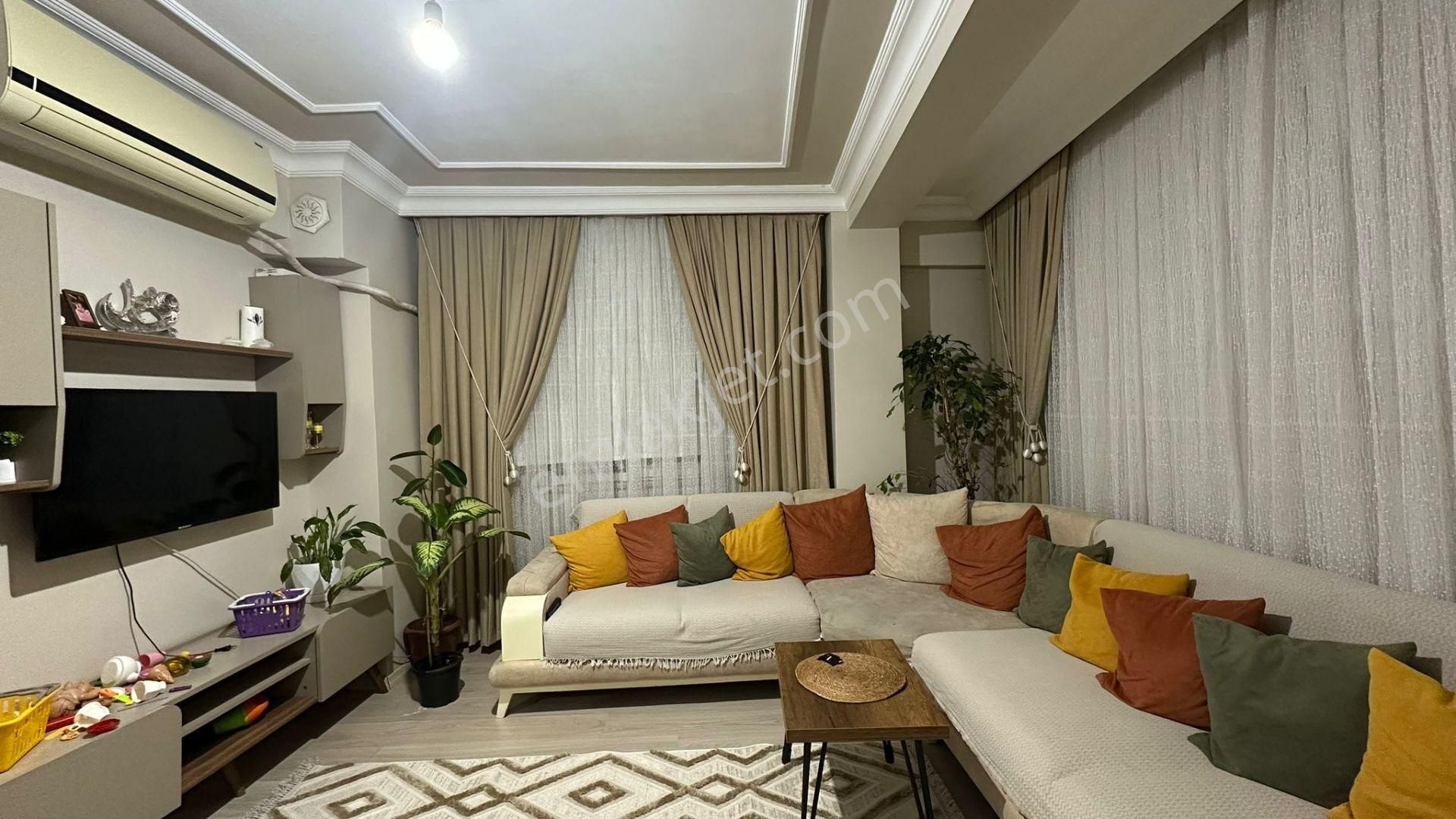 Başokur'dan Bahçelievler Siyavuşpaşa Genç Bina,da 2+1