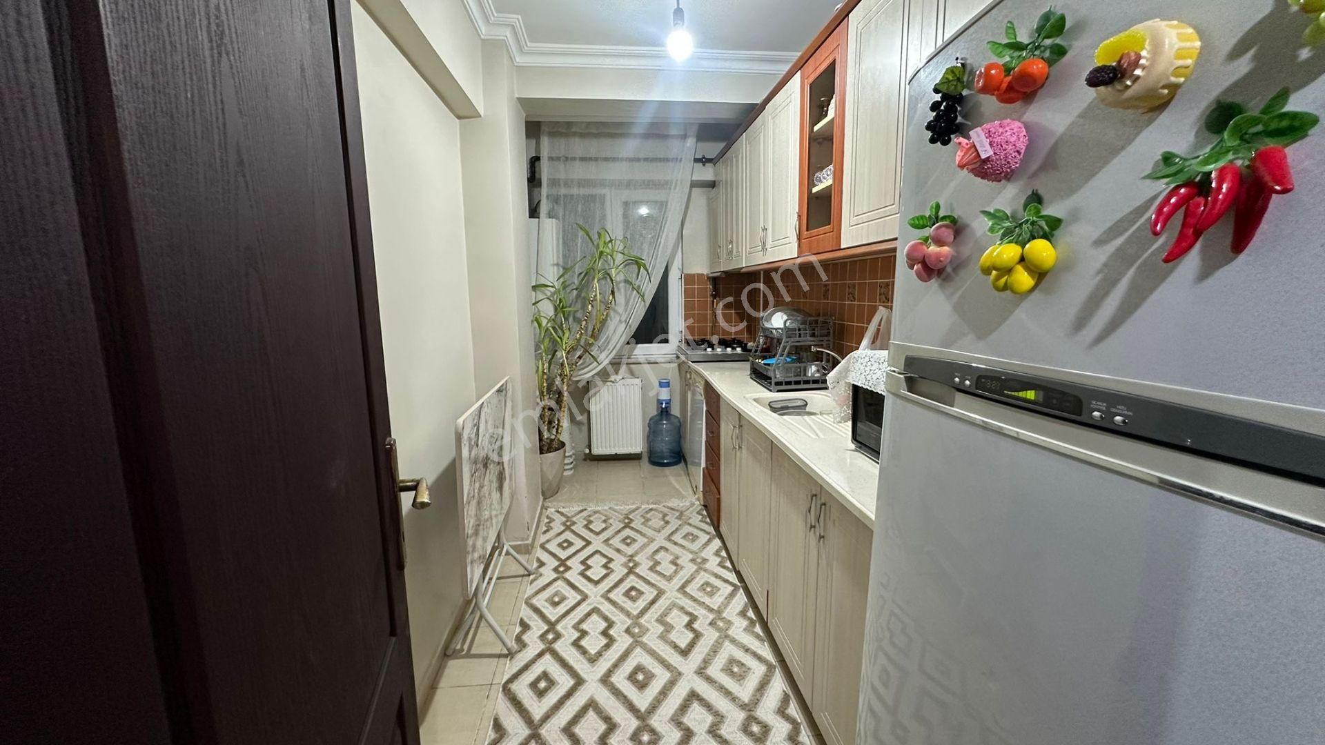 Başokur'dan Bahçelievler Siyavuşpaşa Genç Bina,da 2+1 - Görsel 9