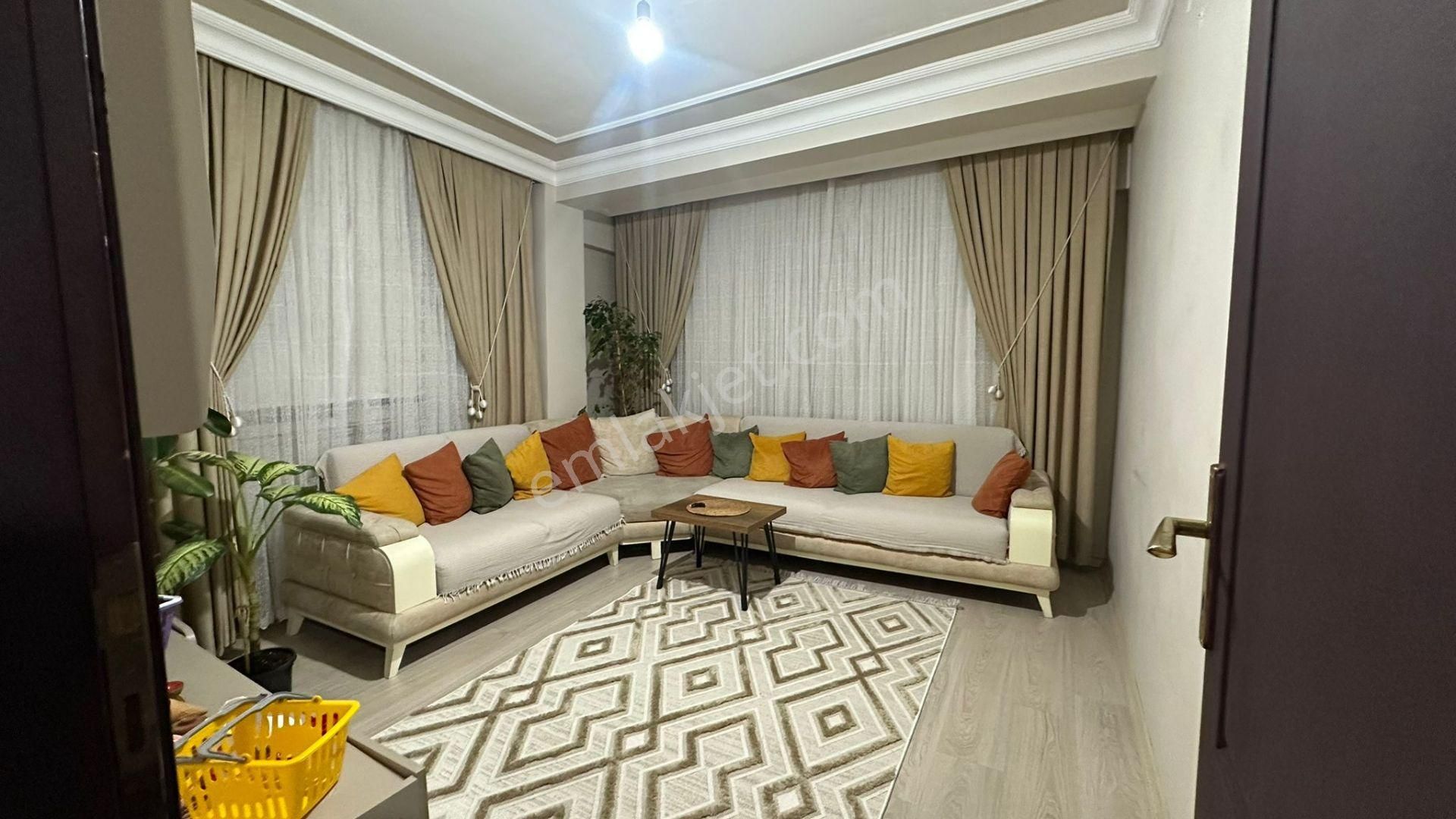 Başokur'dan Bahçelievler Siyavuşpaşa Genç Bina,da 2+1 - Görsel 2