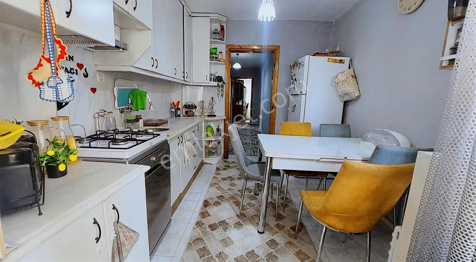 İstiklal Cad. Yakını Geniş 3+1 Satılık Fırsat Daire - Görsel 12