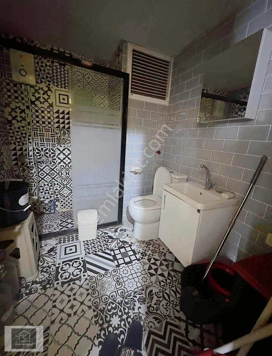 Kampüse Yürüme Mesafesinde,ara Kat,doğalgazlı,asansörlü 1+1 - Görsel 6