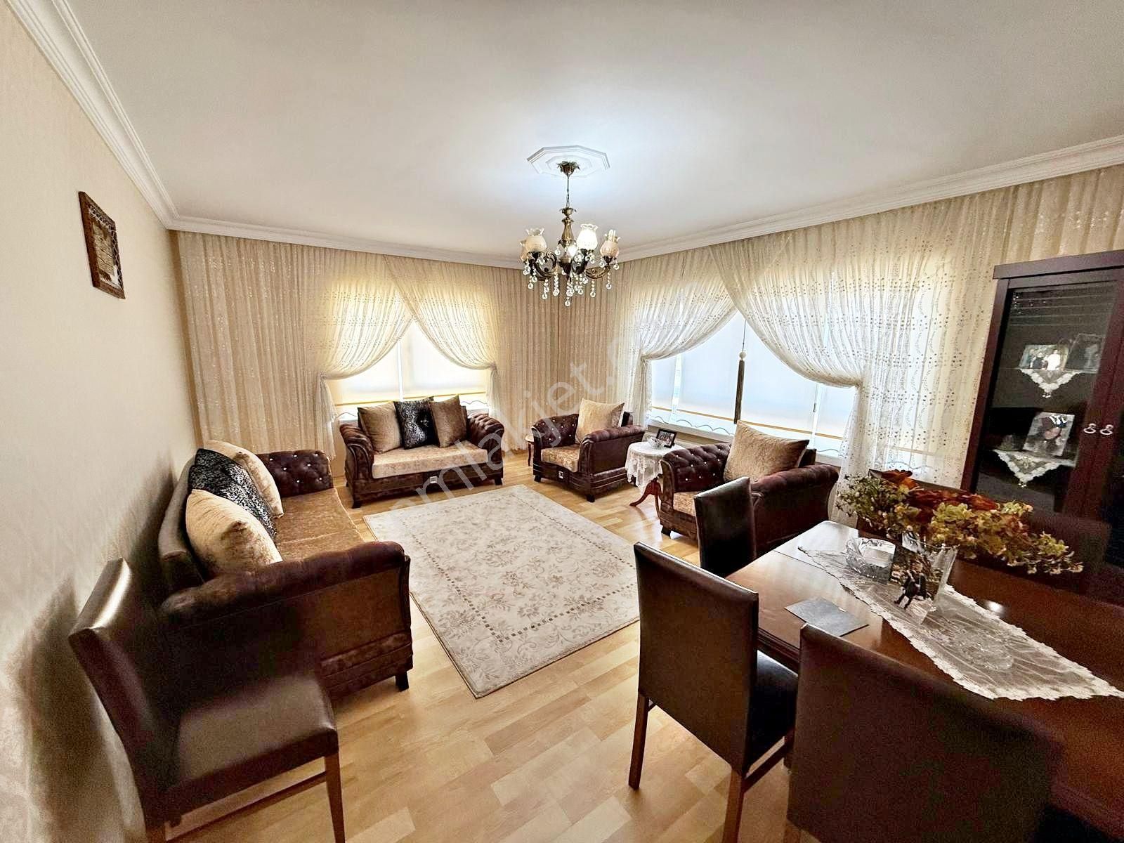 Pamuklar Mahallesi Merkezi Konumda Yapılı 3+1 Satılık Daire - Görsel 12