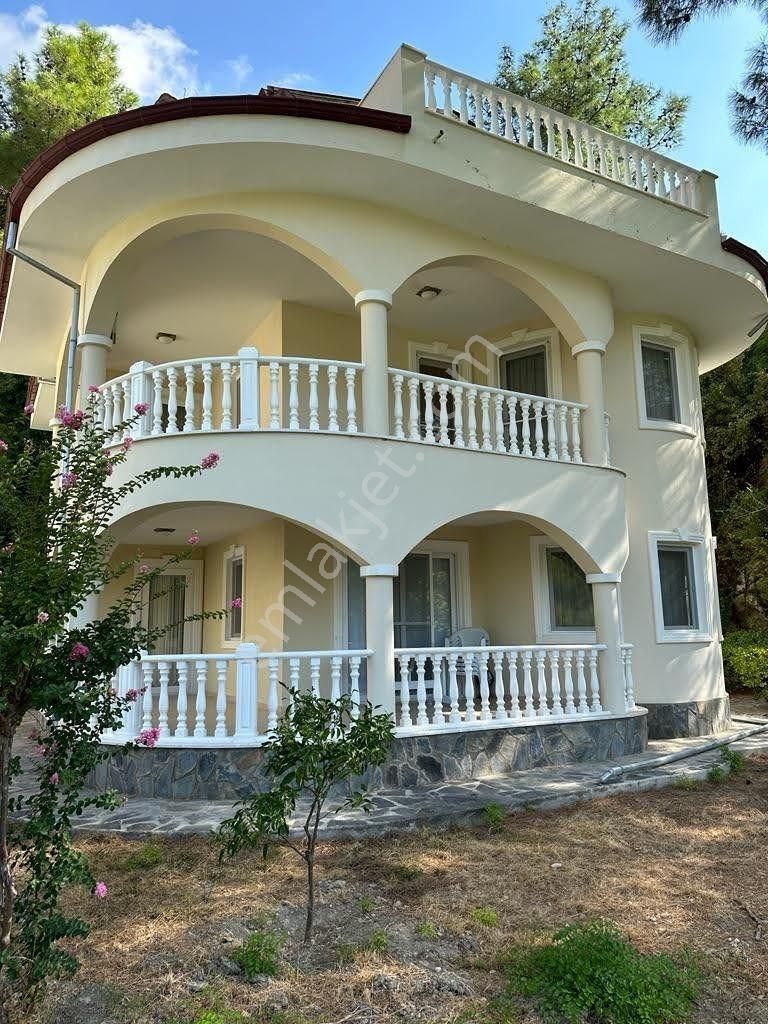 Dalaman Akkaya’da Doğa Manzaralı, Ortak Havuzlu 4+1 Müstakil Triplex Villa – 720m² Arsa - Görsel 13