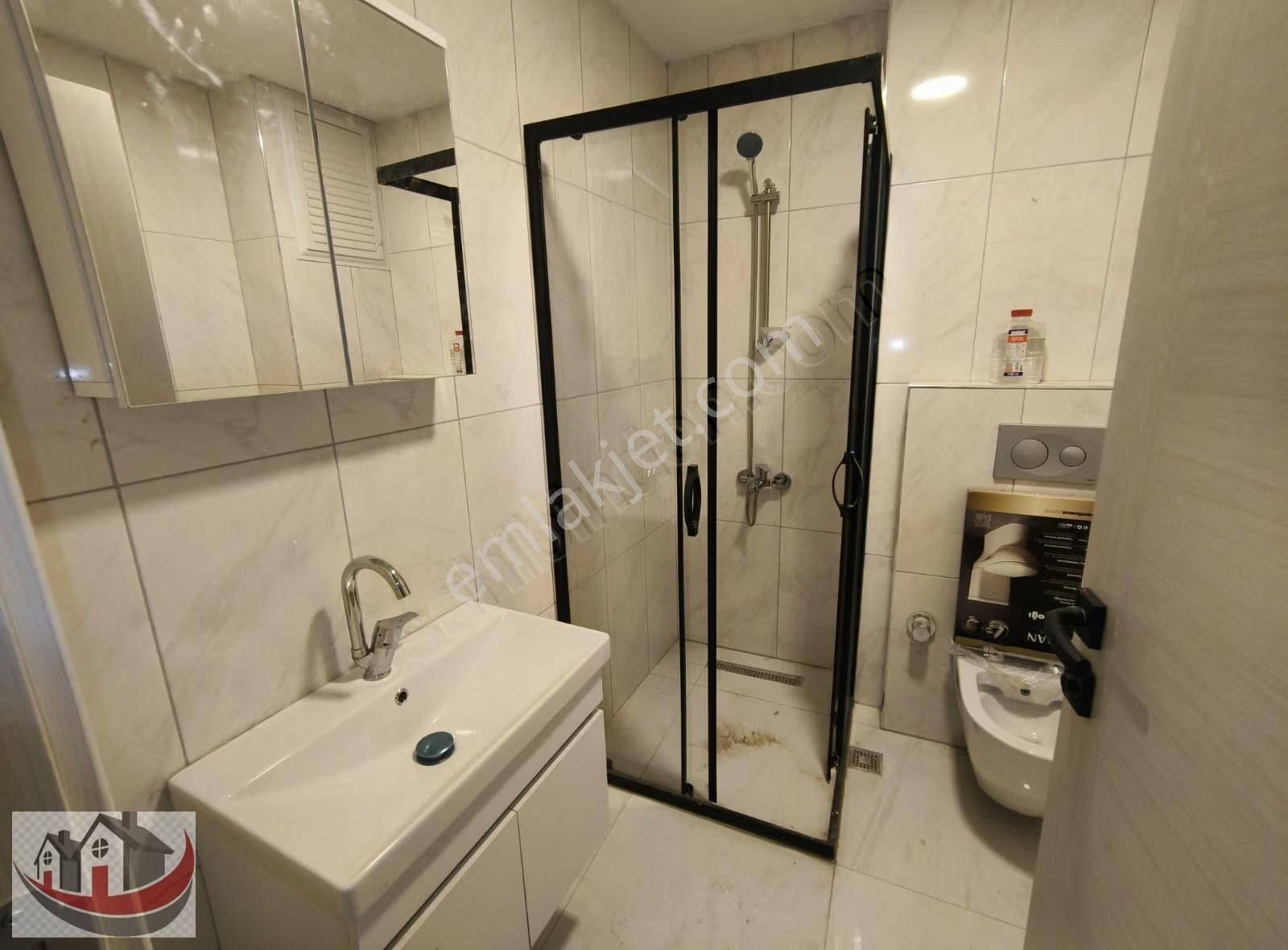 Güneyden Tülin Caddesinde 2+1.80m2 Y.giriş Karanlık Odasız Daire - Görsel 23