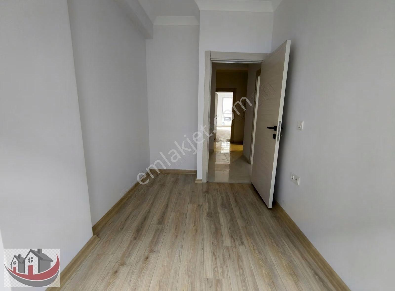 Güneyden Tülin Caddesinde 2+1.80m2 Y.giriş Karanlık Odasız Daire - Görsel 25