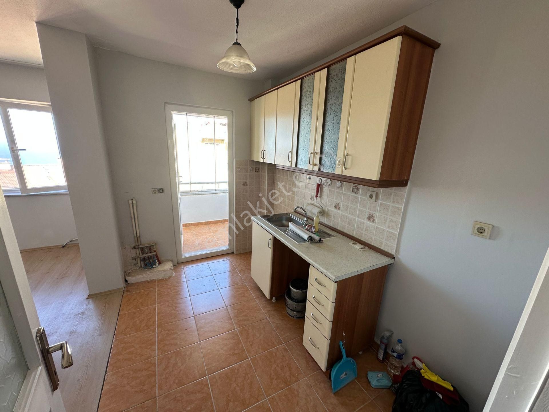 Trabzon Yıldızlı Toki'de 2+1 Kiralık Daire - Görsel 3