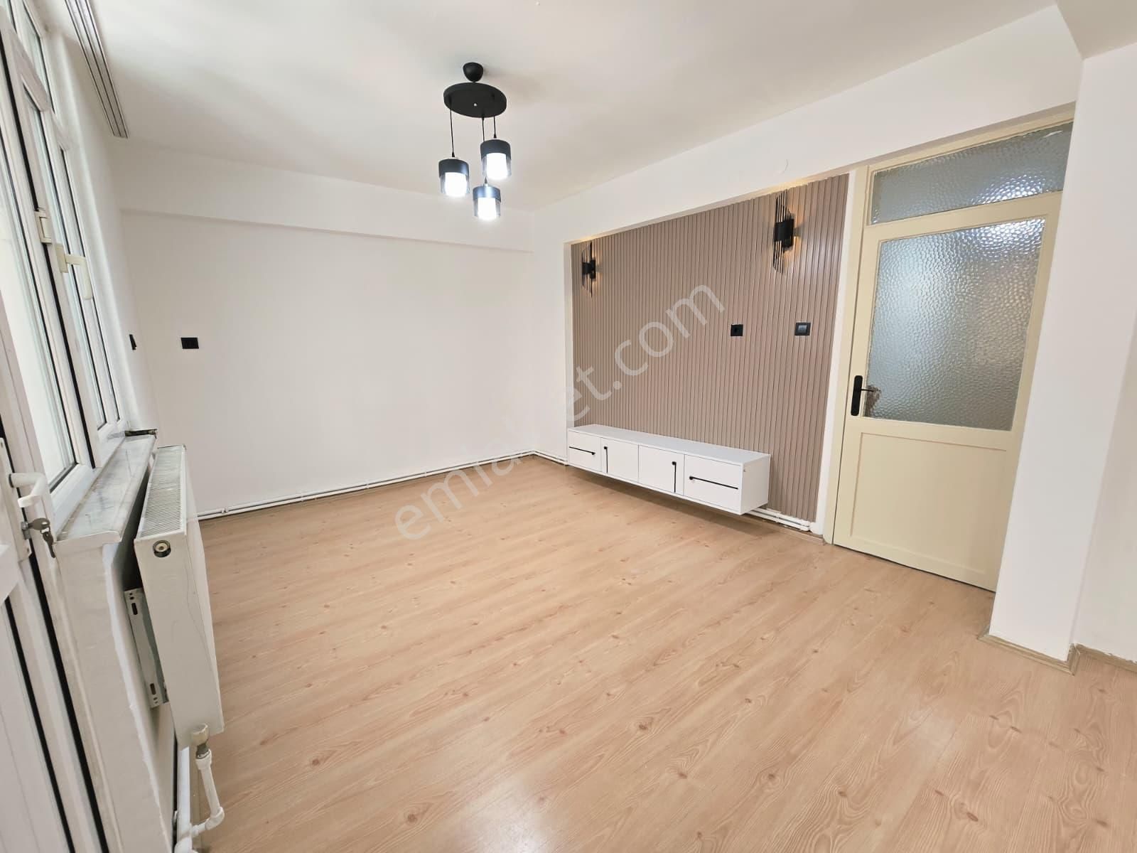 Hacıkaplanlarda Cadde Yakını 3+1 Satılık Daire - Görsel 15