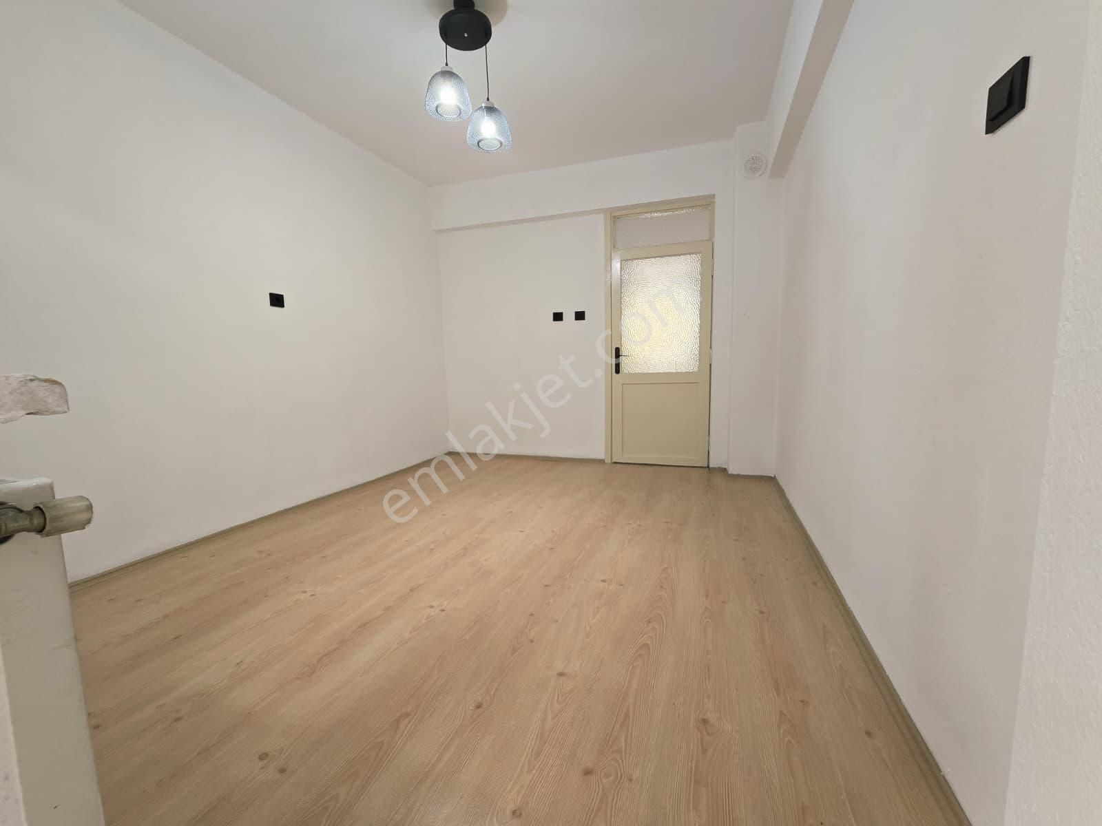 Hacıkaplanlarda Cadde Yakını 3+1 Satılık Daire - Görsel 17