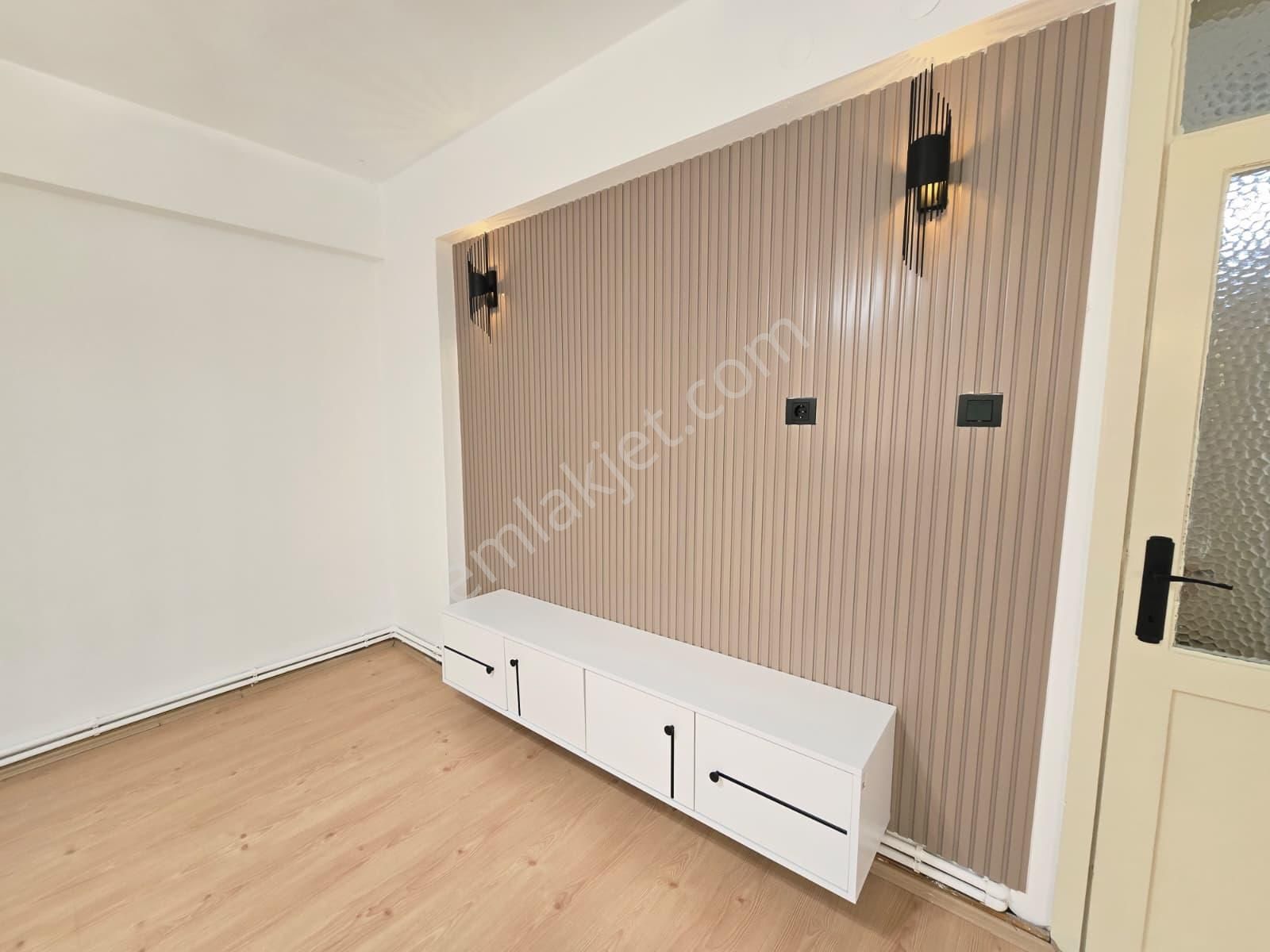 Hacıkaplanlarda Cadde Yakını 3+1 Satılık Daire - Görsel 16