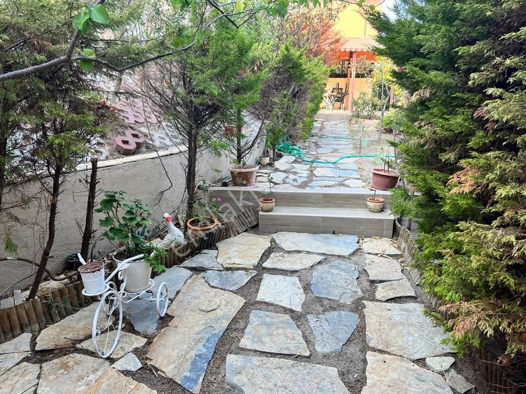 Foça Denizkentte Satılık Dubleks 4+1 Deniz Manzaralı Villa - Görsel 29