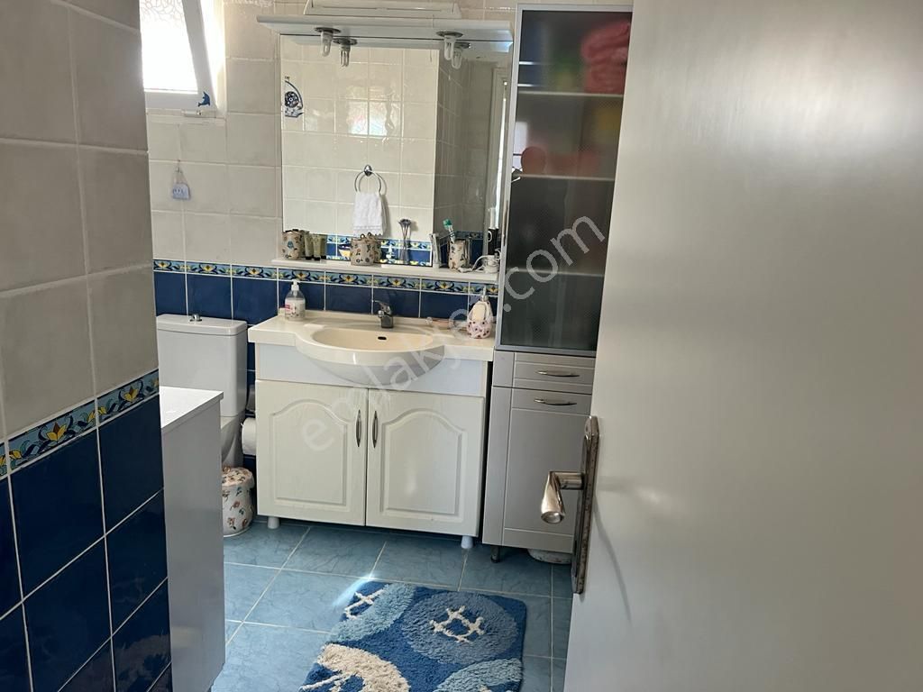 Foça Denizkentte Satılık Dubleks 4+1 Deniz Manzaralı Villa - Görsel 27