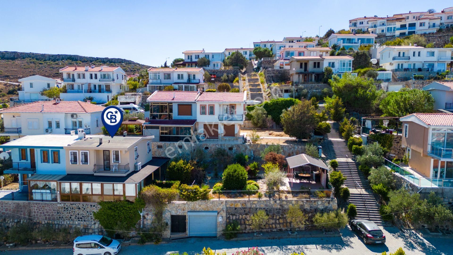 Foça Denizkentte Satılık Dubleks 4+1 Deniz Manzaralı Villa - Görsel 2